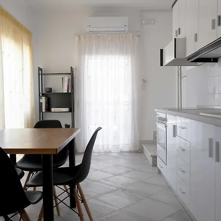 Karras Apartment *