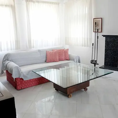 Karras Apartment